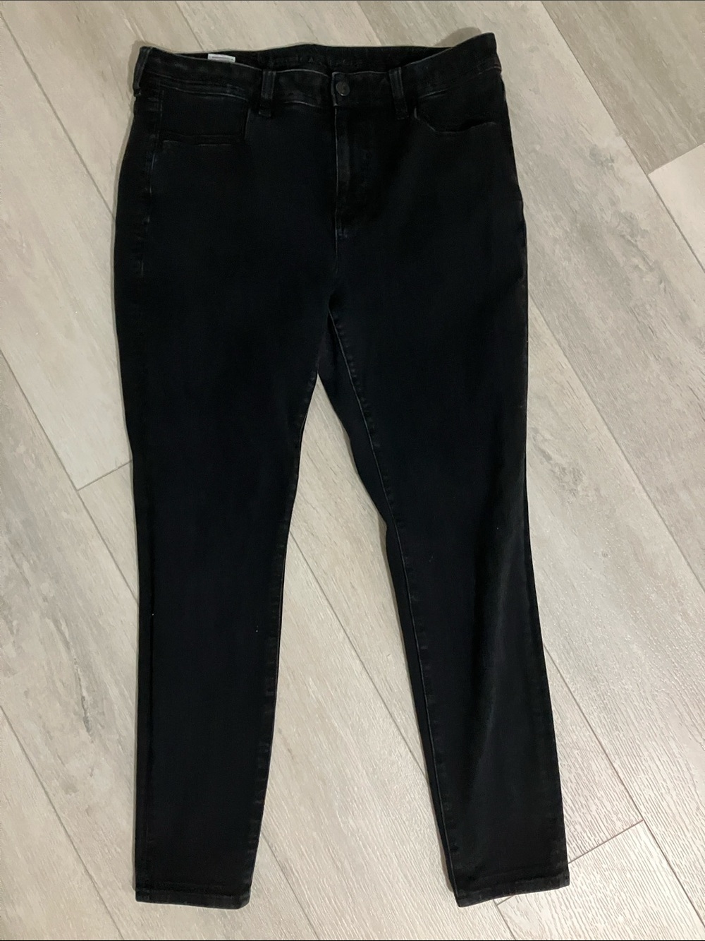 American Eagle , women’s 12, high rise jegging / stretch skinny jeans